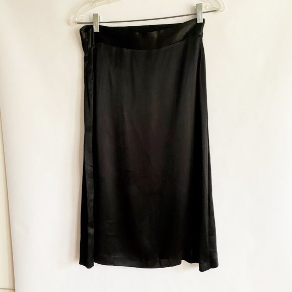 Zara Black Midi Skirt - Size Medium - Picture 2 of 2